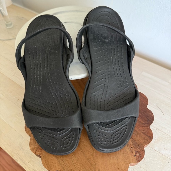 Croc’s Slide on Black Women's Sandals Size 11 - Picture 1 of 4